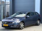 Volvo V60 2.4 D6 AWD Plug-In Hybrid / DEALER ONDERHOUDEN /, Auto's, Automaat, Blauw, Vierwielaandrijving, Te koop