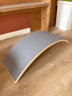 Wobble / balansbord Aldi voor kinderen - hout en vilt, Ophalen, Zo goed als nieuw, Jongen of Meisje