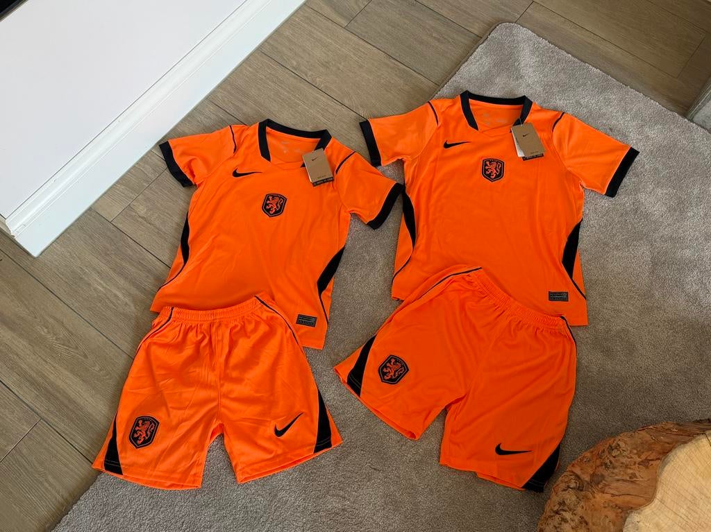 Nederland WK voetbal tenue kind 128/134 en 152/158, Maat XS of kleiner, Ophalen, Nieuw, Set