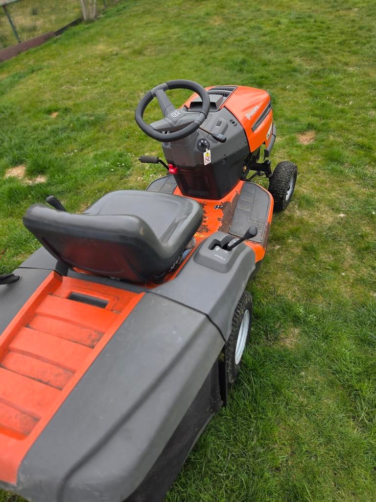 Husqvarna CT 126, Tuin en Terras, Ophalen, Gebruikt