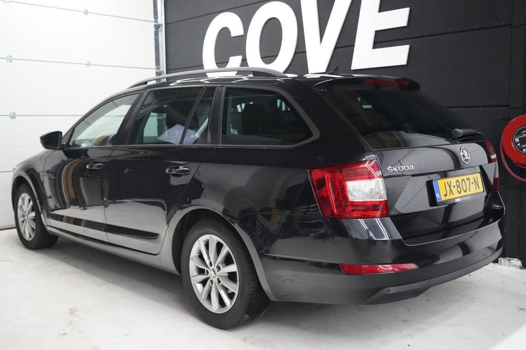 Skoda Octavia 1.0 TSI Greentech Ambition Business | AIRCO |, Stof, Gebruikt, Origineel Nederlands, Bedrijf