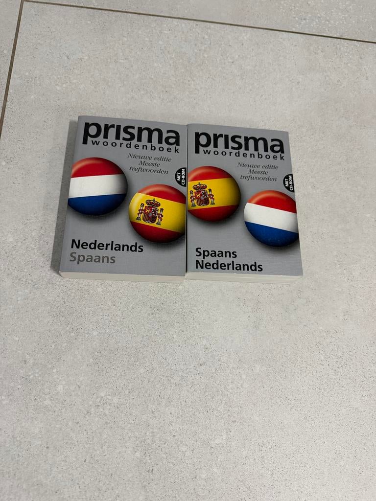 Prisma woordenboek Spaans Nederlands met CD-ROM, Boeken, Taal | Spaans, Ophalen of Verzenden, Zo goed als nieuw, Non-fictie