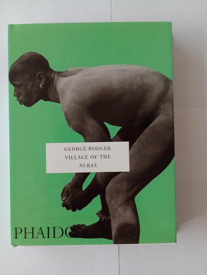 Village of the Nubas Phaidon Magnum Agency George Rodger, Boeken, Kunst en Cultuur | Fotografie en Design, Nieuw, Fotografen, Ophalen of Verzenden