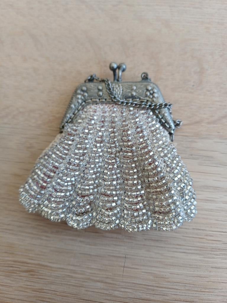 Vintage kralenbeursje, Antiek en Kunst, Ophalen of Verzenden, Dames