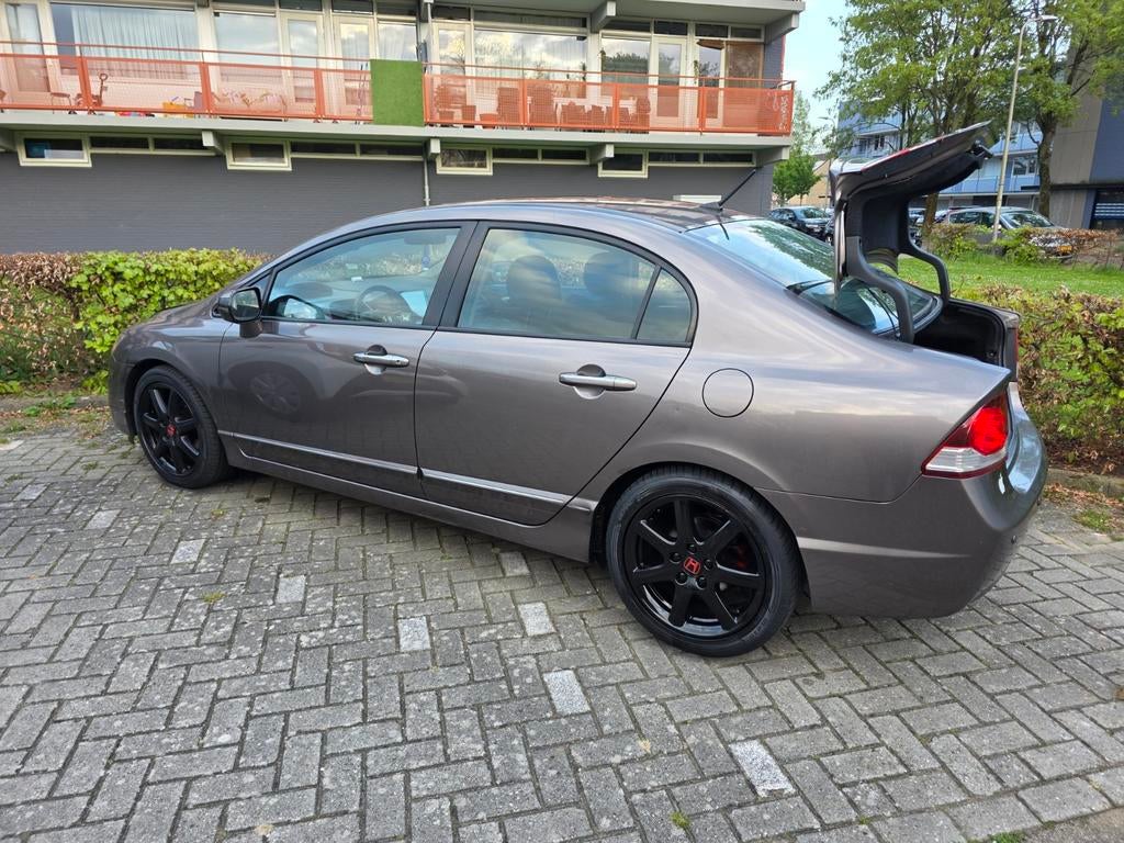 Honda Civic 1.3 Vtec Hybrid 4DR C-tr. 2009 Grijs, Zwart, Origineel Nederlands, Electronic Stability Program (ESP), 22 km/l