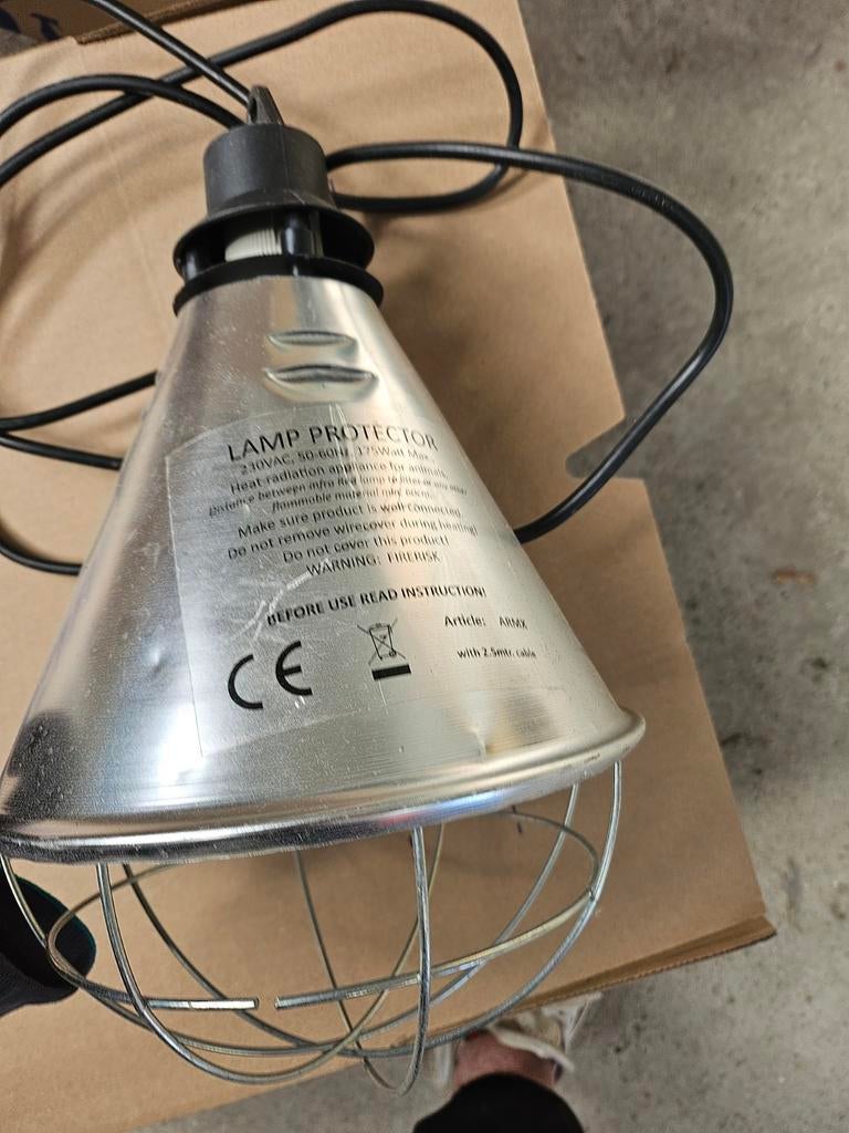 Nieuwe warmte lamp infrarood, Ophalen, Zo goed als nieuw, Overige typen