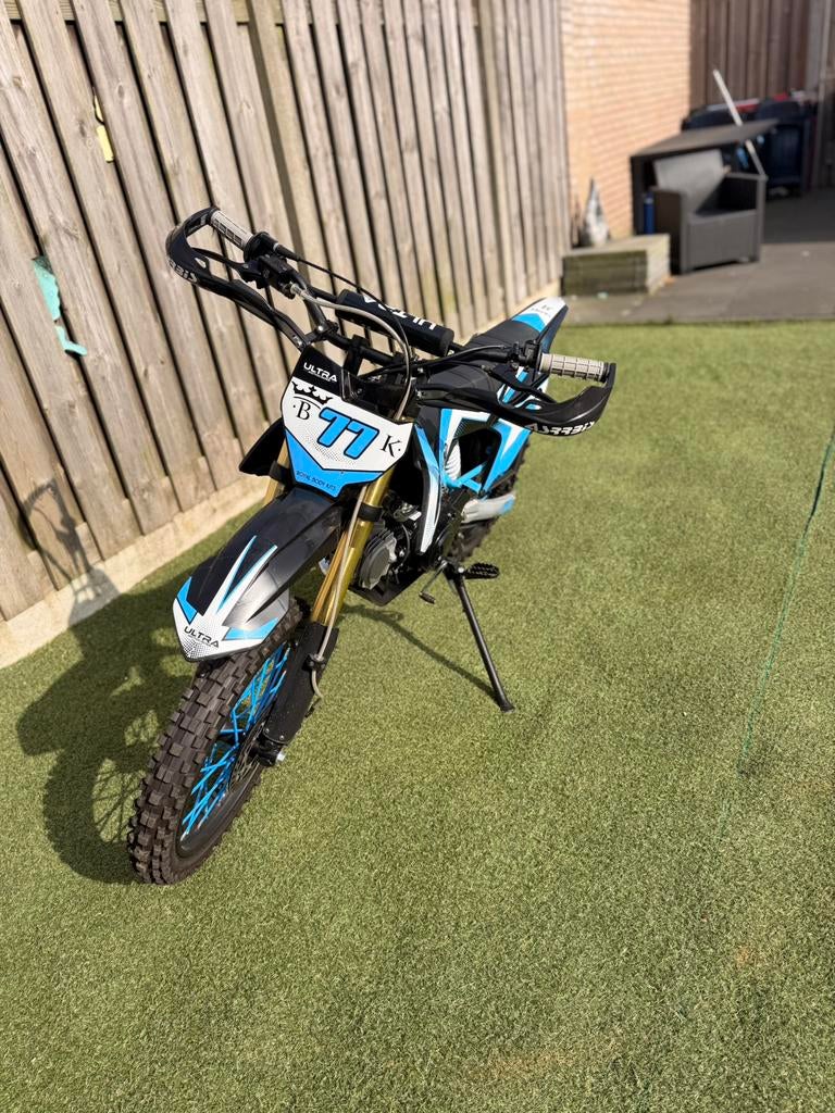 Ultra cross motor, Fietsen en Brommers, Ophalen, Zo goed als nieuw, Overige typen