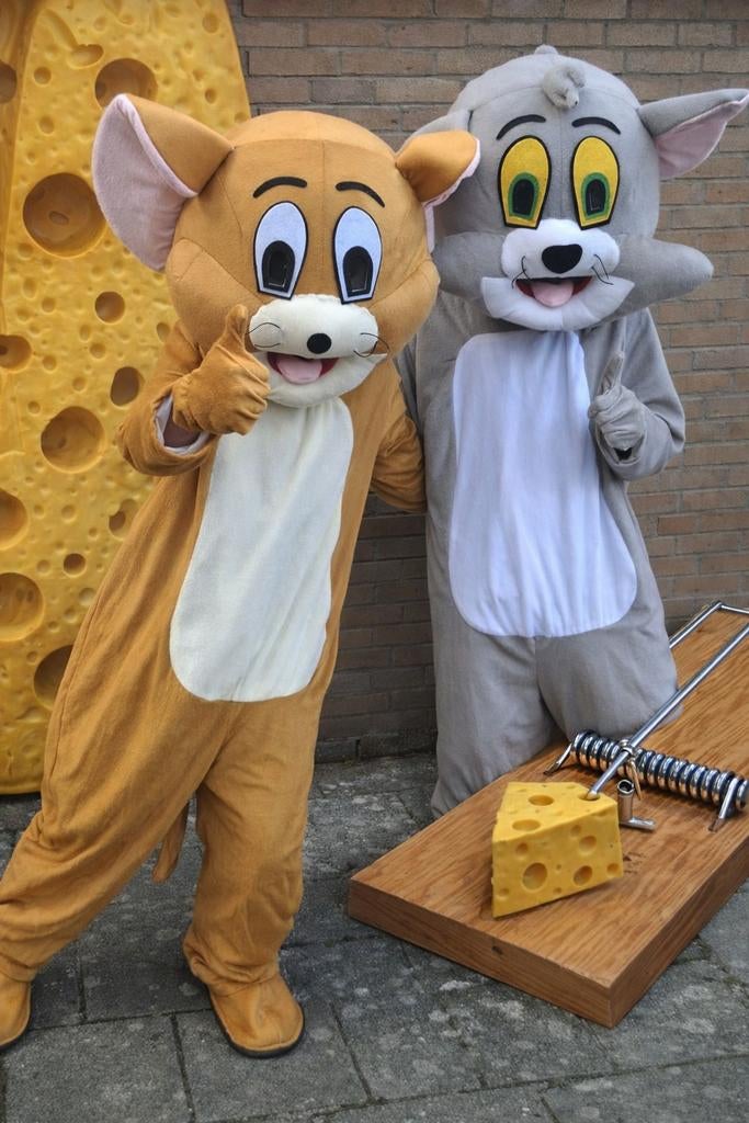 Leuke mascotte met begeleider, Ophalen