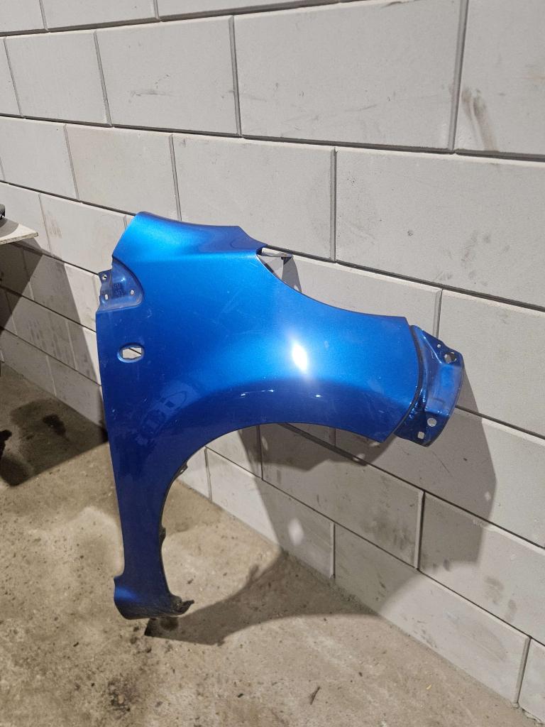 ZIJSCHERM RECHTSVOOR PEUGOT 107 / CITROËN C1, Niet ingevuld, Gebruikt, Citroën, Niet ingevuld