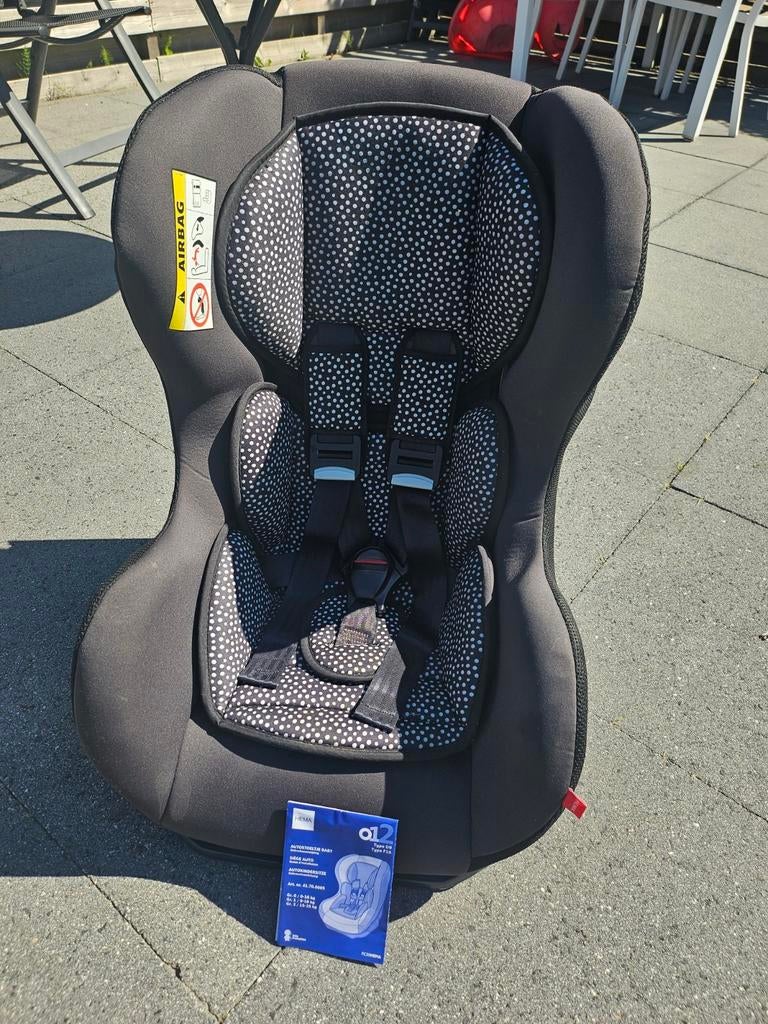 Hema autostoeltje - Zo goed als nieuw, Kinderen en Baby's, Autostoeltjes, Autogordel, Zo goed als nieuw, Ophalen, 0 t/m 10 kg