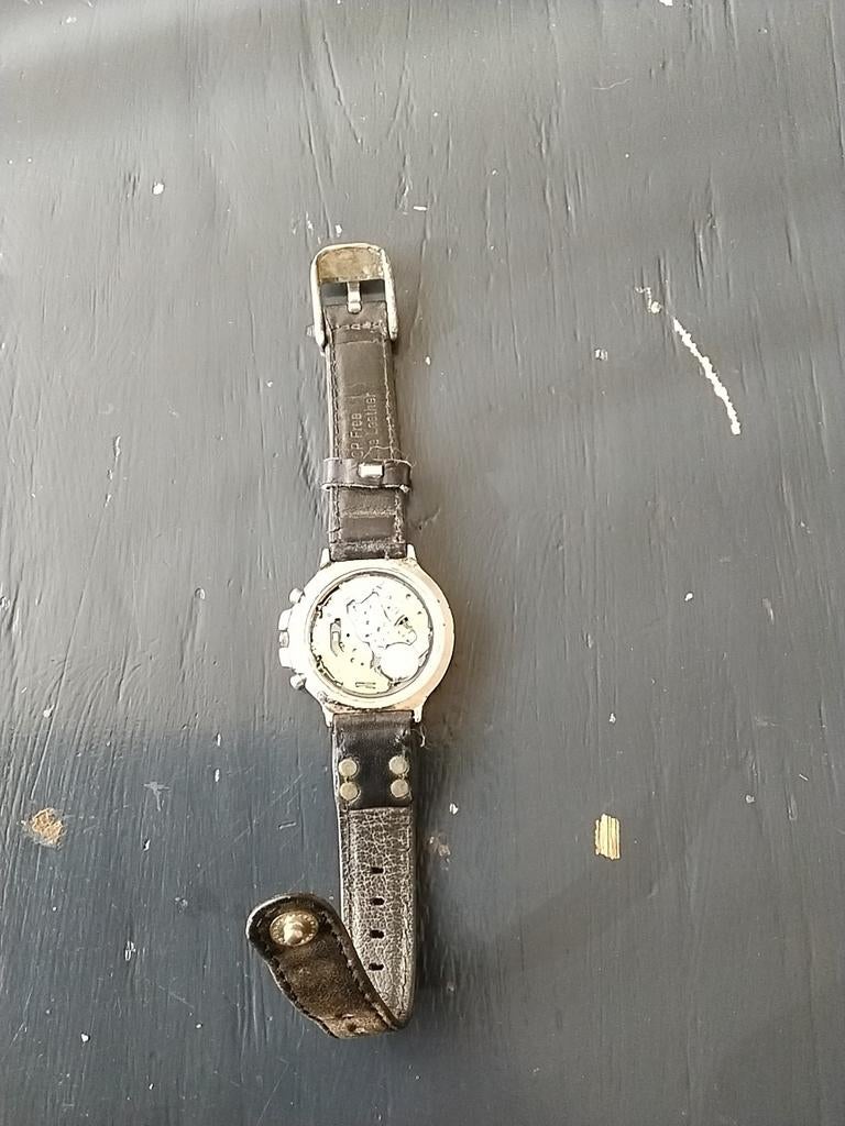 Boy London horloge met leren bandje, Sieraden, Tassen en Uiterlijk, Horloges | Heren, Ophalen of Verzenden