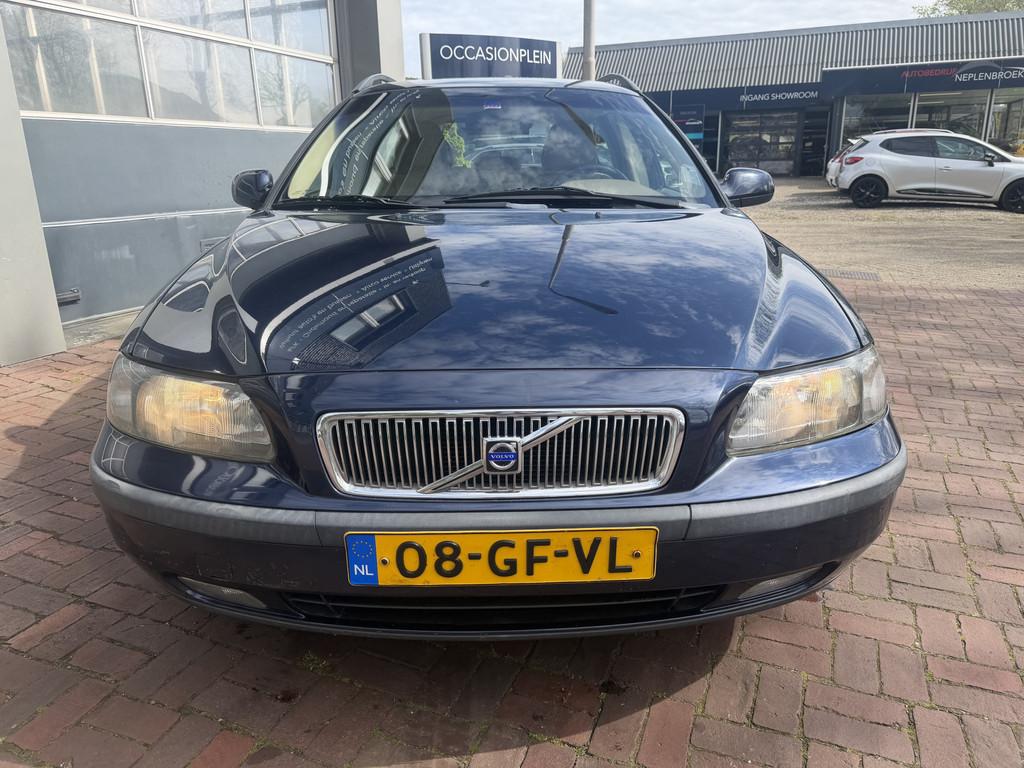 Volvo V70 2.4 T Geartronic Trekhaak,Clima Bj 2000 Leuk begin, Auto's, Oldtimers, Beige, Blauw, Leder en Stof, Origineel Nederlands