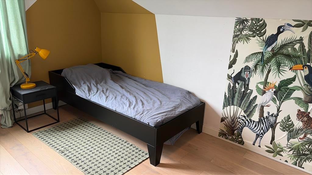 Eenpersoonsbed woood zwart dian, Ophalen, Gebruikt, 90 cm, Eenpersoons