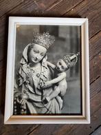 Oude ingelijste foto van Maria met kind, 1963, Ophalen of Verzenden