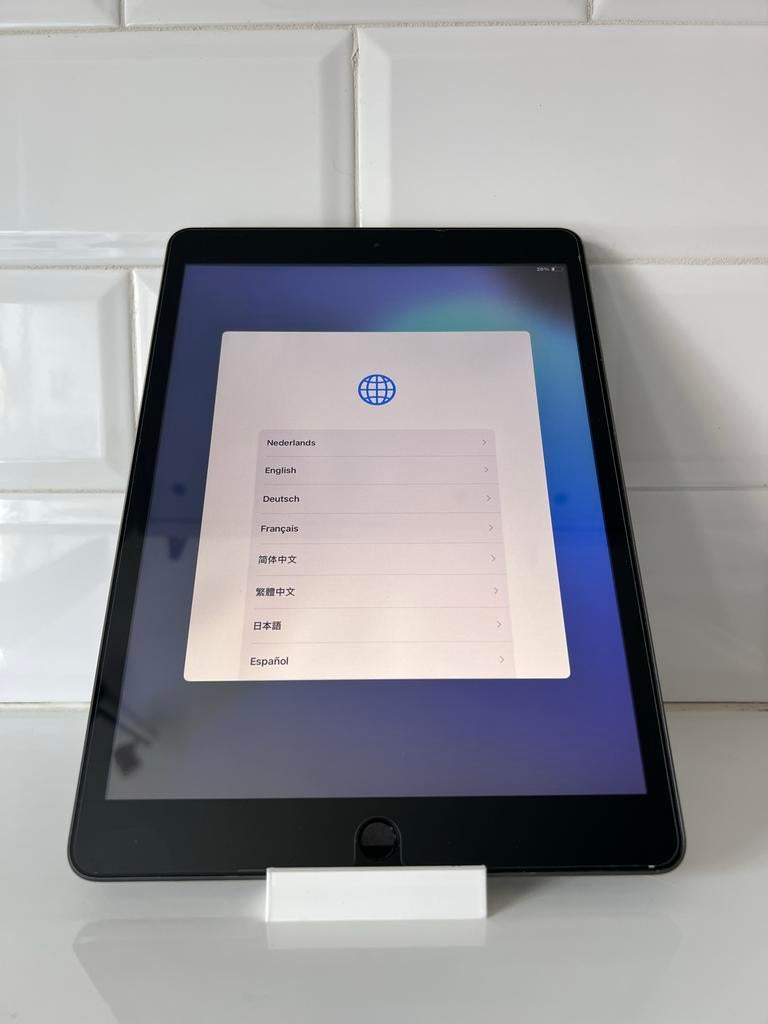 iPad 7e generatie A2198 met WiFi en 4G, zo goed als nieuw, Computers en Software, Apple iPads, Ophalen of Verzenden, Zo goed als nieuw