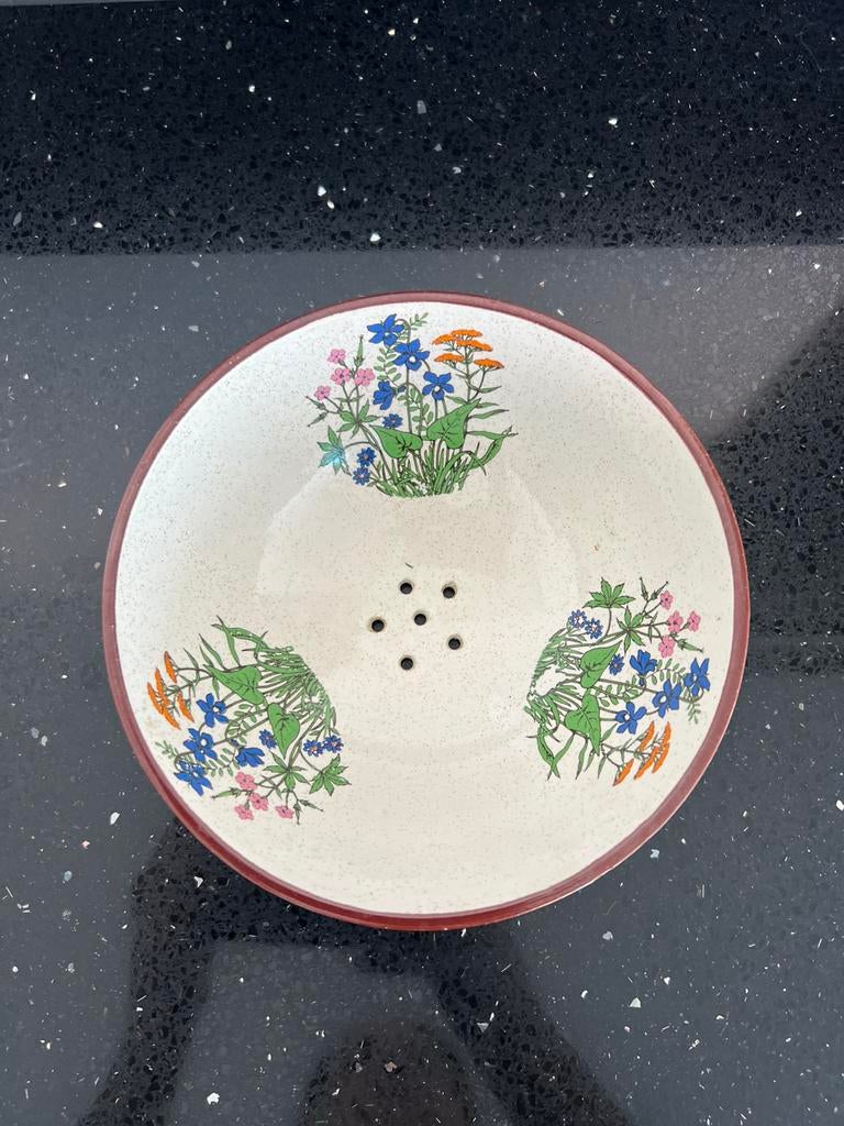 Vintage Wildflower fruitschaal met gaten / vergiet, Ophalen of Verzenden