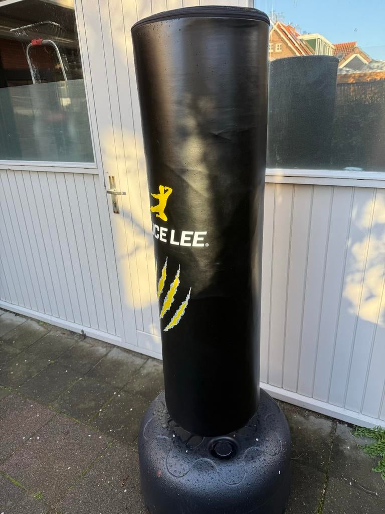 Boksbal met standaard van Bruce Lee, Sport en Fitness, Ophalen, Zo goed als nieuw, Boksbal