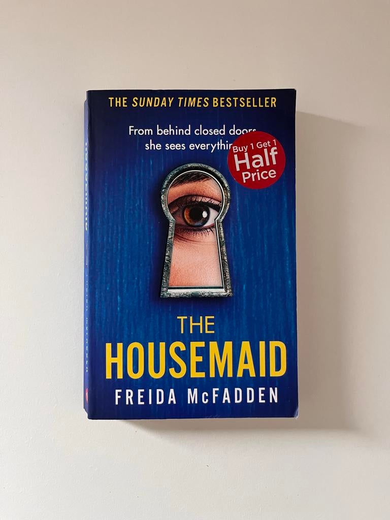 The Housemaid en The Housemaid's Secret - Freida McFadden, Ophalen of Verzenden, Gelezen, Amerika
