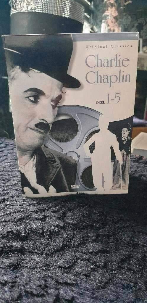 Te koop dvd box charlie chaplin original classics zwart/wit, Alle leeftijden, Ophalen of Verzenden, Zo goed als nieuw, Boxset