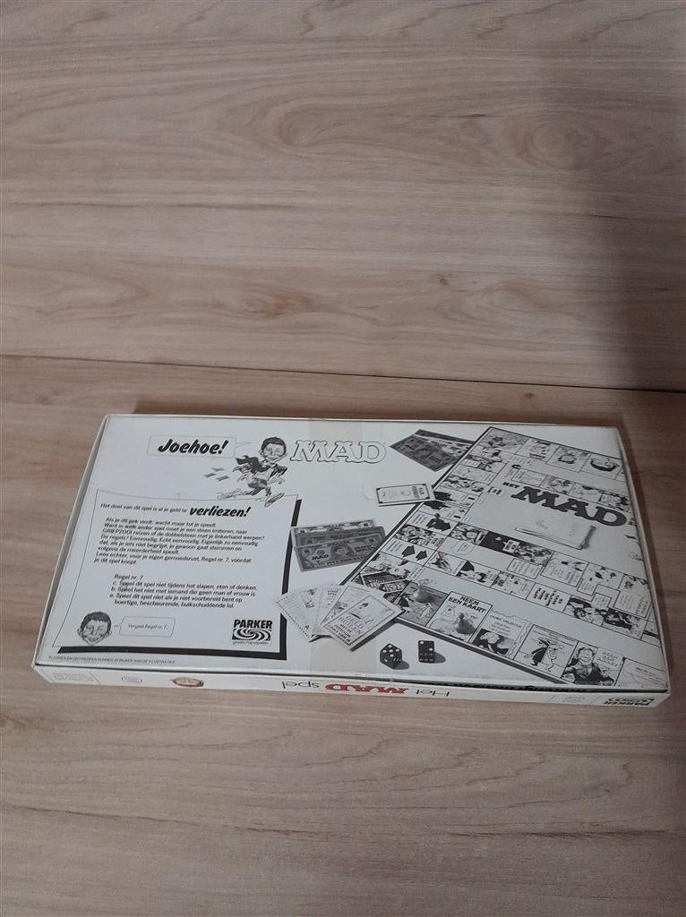 Het mad Spel - parker - s5134, Hobby en Vrije tijd, Gezelschapsspellen | Bordspellen, Verzenden, Zo goed als nieuw