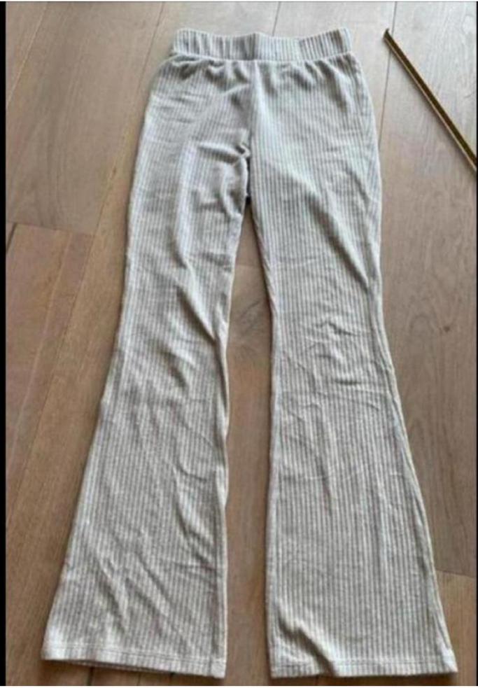 Ribbroek flared s stretch  hema, Beige, Ophalen of Verzenden, Zo goed als nieuw, Maat 36 (S)