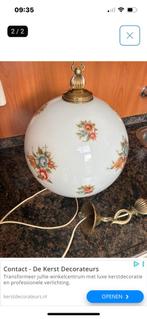 Opaline glazen bol hanglamp uit Grootmoeders tijd., Ophalen, Gebruikt, Minder dan 50 cm, Glas