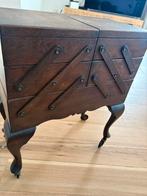 Vintage naaikist op pootjes, Huis en Inrichting, Ophalen, 50 tot 100 cm, Zo goed als nieuw, 3 of 4 laden