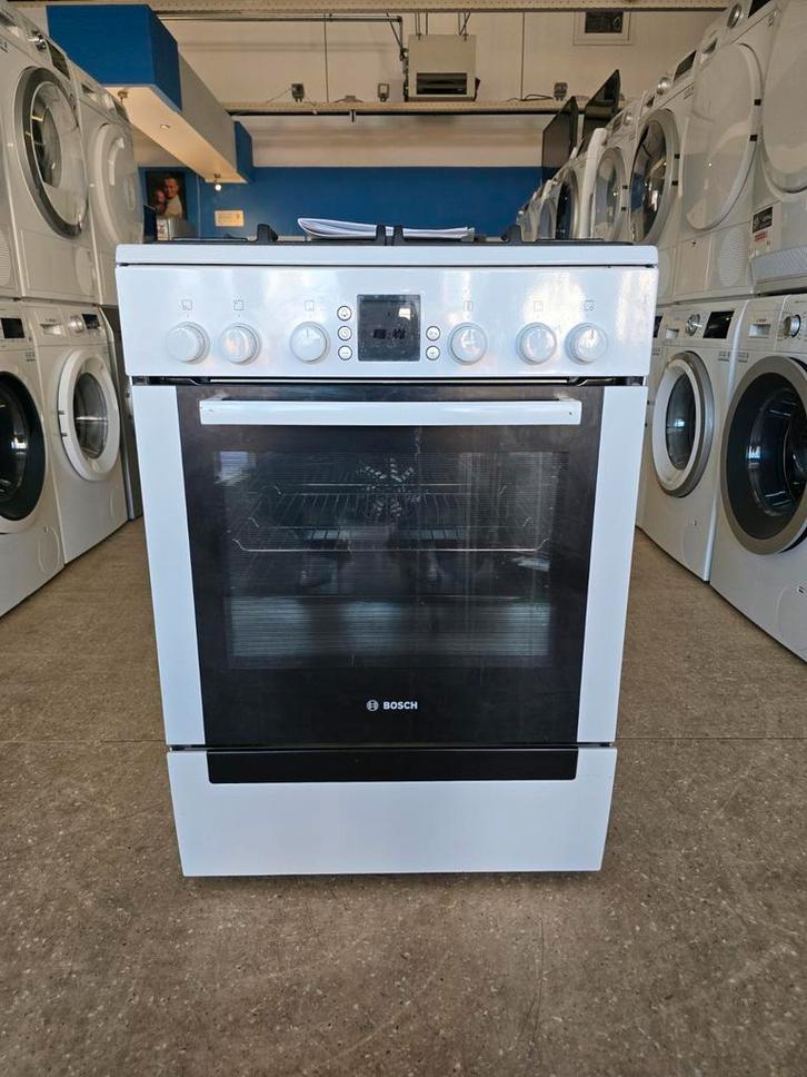 Bosch 4 pits gasfornuis | Hete lucht oven | Gratis thuis 🚚✅, Witgoed en Apparatuur, Fornuizen, Zo goed als nieuw, Vrijstaand