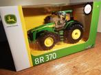 Te koop Britains John Deere 8R 370., Hobby en Vrije tijd, Ophalen of Verzenden, Nieuw, Tractor of Landbouw, Britains