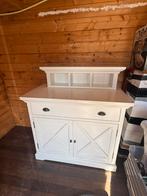 Mooi kastje met schapjes erboven, Ophalen