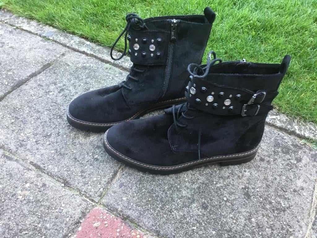 leuke zwarte nova laarzen maat 39, Kleding | Dames, Schoenen, Zwart, Lage of Enkellaarzen, Nova, Ophalen of Verzenden