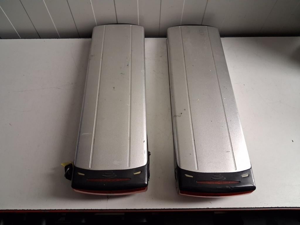 2 stuks defecte fiets accu's Multicycle EN 15194, Ophalen of Verzenden, Multicycle, Www.multicycle.nl, Pyter jurjensstrjitte stiens