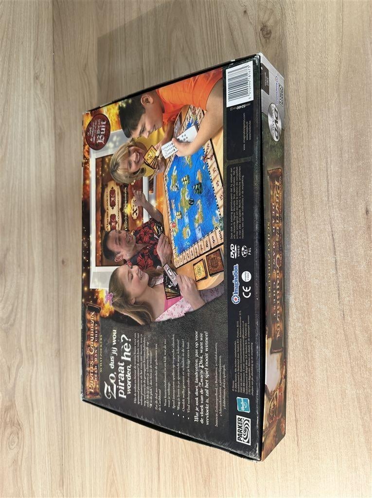 Pirates of the Caribbean - Dead mans chest - s6154, Hobby en Vrije tijd, Gezelschapsspellen | Bordspellen, Verzenden, Zo goed als nieuw