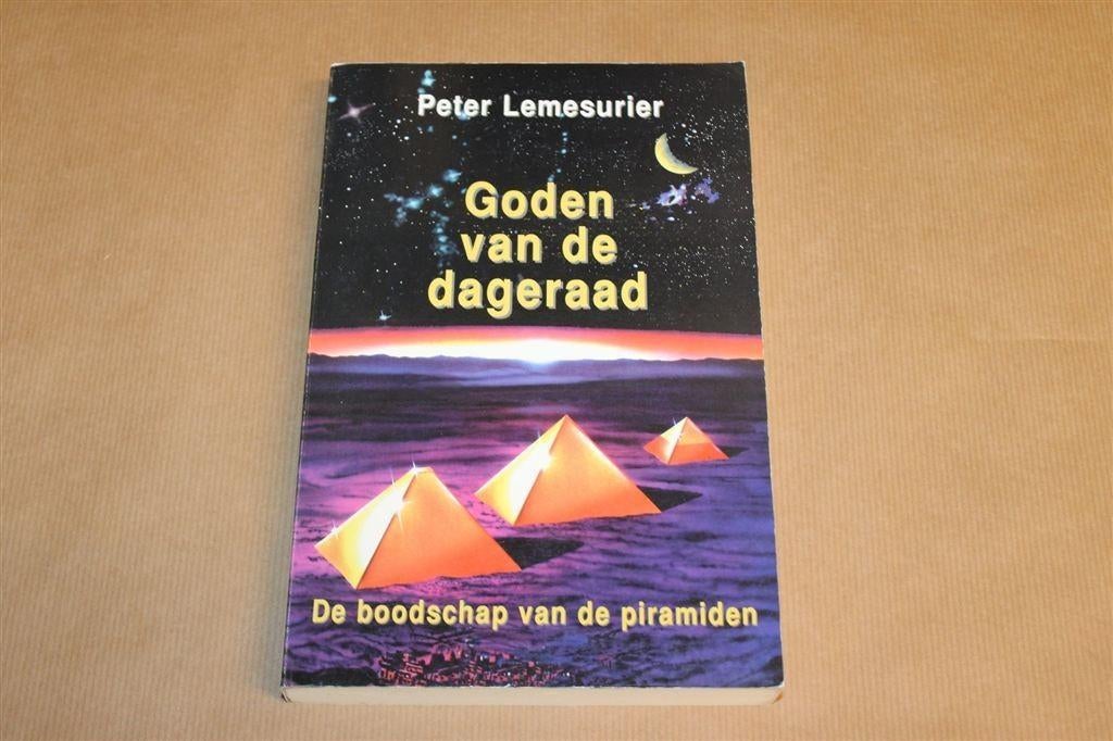 Goden van de Dageraad — Piramiden als Sterrenkaart, Ophalen of Verzenden, Gelezen, Overige onderwerpen, Achtergrond en Informatie