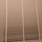 2x Houten Jaloezieën Gebroken Wit, Huis en Inrichting, Stoffering | Gordijnen en Lamellen, Ophalen, Zo goed als nieuw, 200 cm of meer