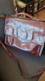 A4leren Gabrielle tas 100% goed, duurdere tas. weg voo 17,50, Ophalen of Verzenden, 17 inch of meer, Zo goed als nieuw