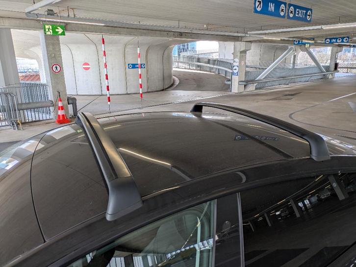 Tesla Model Y dakdragers  (originele), Auto diversen, Dakdragers, Zo goed als nieuw, Ophalen