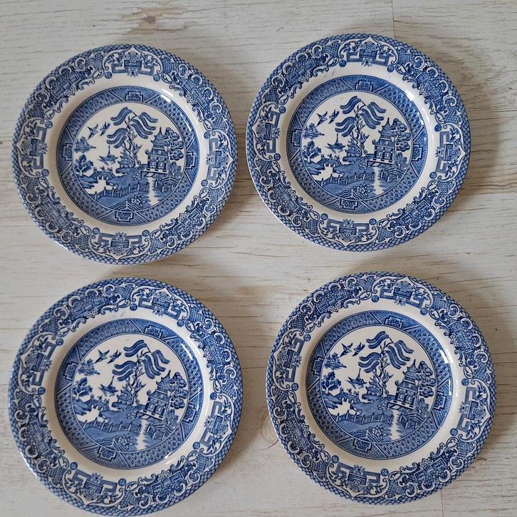 Blauw wit servies onderdelen met “Willow” patroon, Huis en Inrichting, Keuken | Servies, Zo goed als nieuw, Kom(men), Overige stijlen
