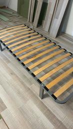 Logeerbed met matras, Huis en Inrichting, Slaapkamer | Slaapbanken, Eenpersoons, Zo goed als nieuw, 80 cm, 190 cm of minder