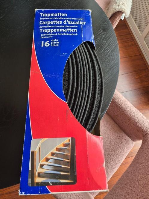 TRAPMAT set nieuw trapmatten 16 antraciet zwart zelfklevend, Huis en Inrichting, Stoffering | Vloerbedekking, Nieuw, Overige typen