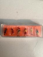 Preiser wachtende mensen, Hobby en Vrije tijd, Modeltreinen | H0, Ophalen of Verzenden, Nieuw, Gelijkstroom, Overige merken