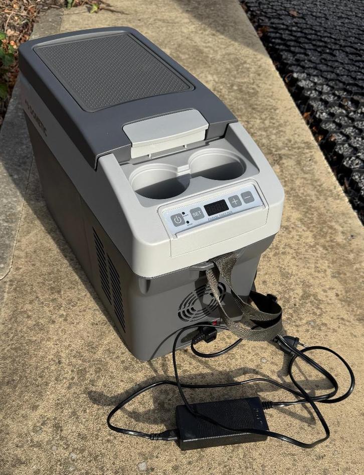 Dometic CoolFreeze CDF 11, Caravans en Kamperen, Koelboxen, Zo goed als nieuw, Koelbox, Compressor, Ophalen of Verzenden