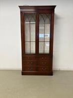 Display Cabinet / Vitrinekast in mahonie, achterwand in stof, Huis en Inrichting, Kasten | Overige, Ophalen, Gebruikt