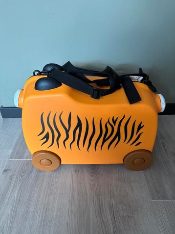 Kinderkoffer Tijger beschikbaar voor biedingen