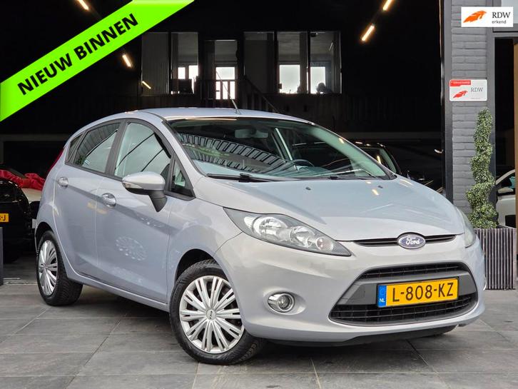 Ford Fiesta 1.25 Trend|Stoelverwarming|Airco|5 DR|Trekhaak, Auto's, Ford, Bedrijf, Te koop, Fiësta, ABS, Airbags, Airconditioning