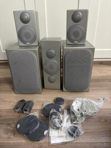 Monitor Audio 5 luidsprekerset. 2 RS1, 2 Radius 90, 1 R 180 beschikbaar voor biedingen