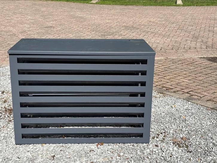 Omkasting airco of warmtepomp - Mooi antraciet!, Tuin en Terras, Bergingen en Tuinkasten, Zo goed als nieuw, Overige typen, Metaal