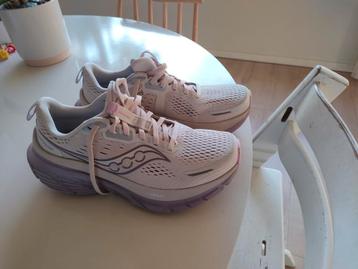 Saucony Guide 16 Hardloopschoenen Maat 40 beschikbaar voor biedingen