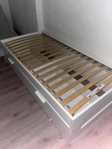 Brimnes bedframe (ikea) 90x200 - afbeelding 2