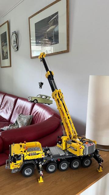Lego - set 42009 Mobiele kraan - los in zakken met boeken beschikbaar voor biedingen